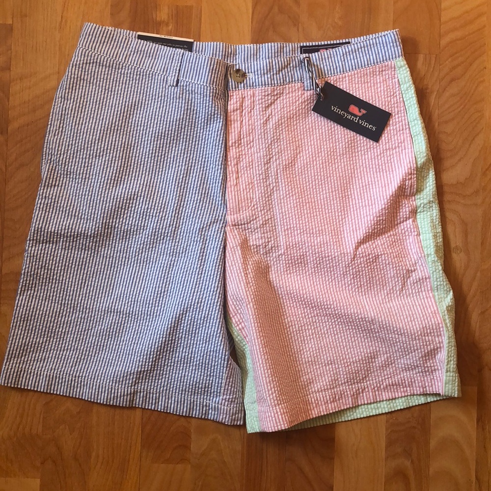 Vineyard Vines shorts